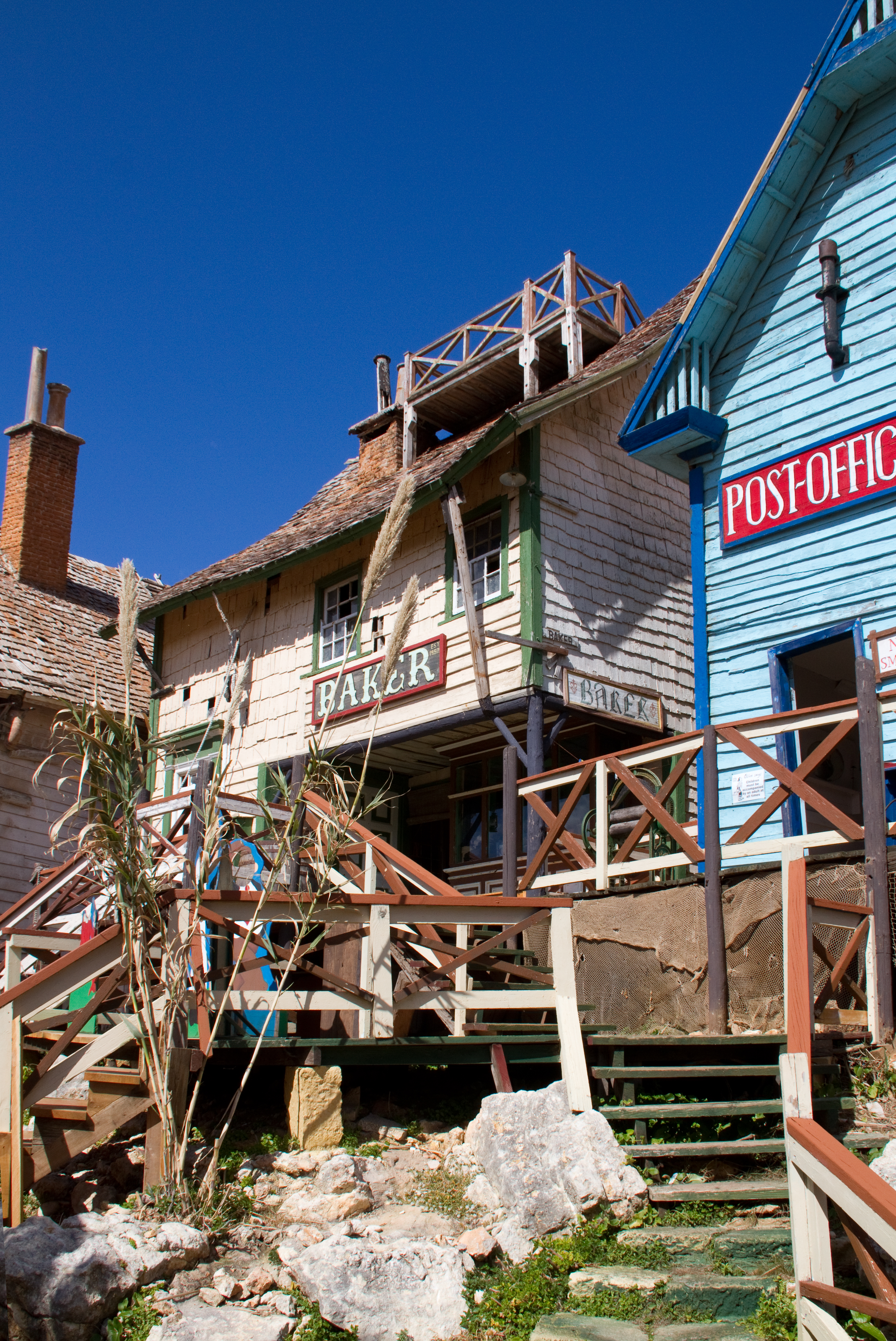 Popeye Village auf Malta - Anchor Bay | Secret World Trip Planner