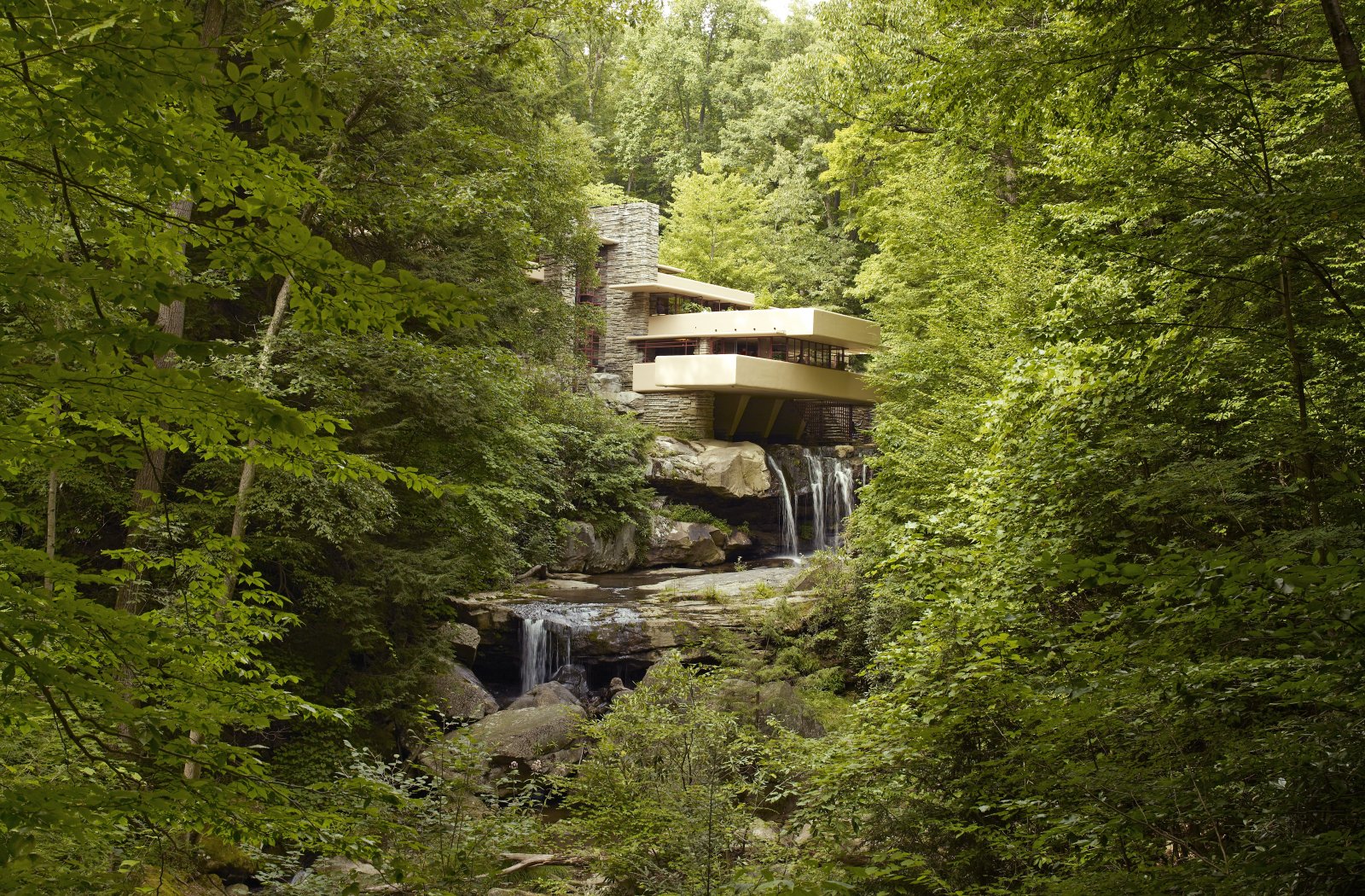 Fallingwater oder Kaufmann Residenz von Frank Lloyd - Mill Run | Secret World Trip Planner