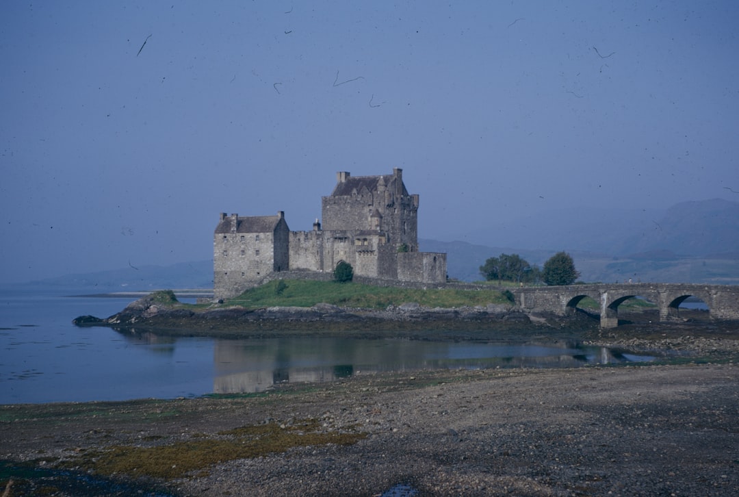 Eilean Doman Castle - Loch Duich | Secret World Trip Planner