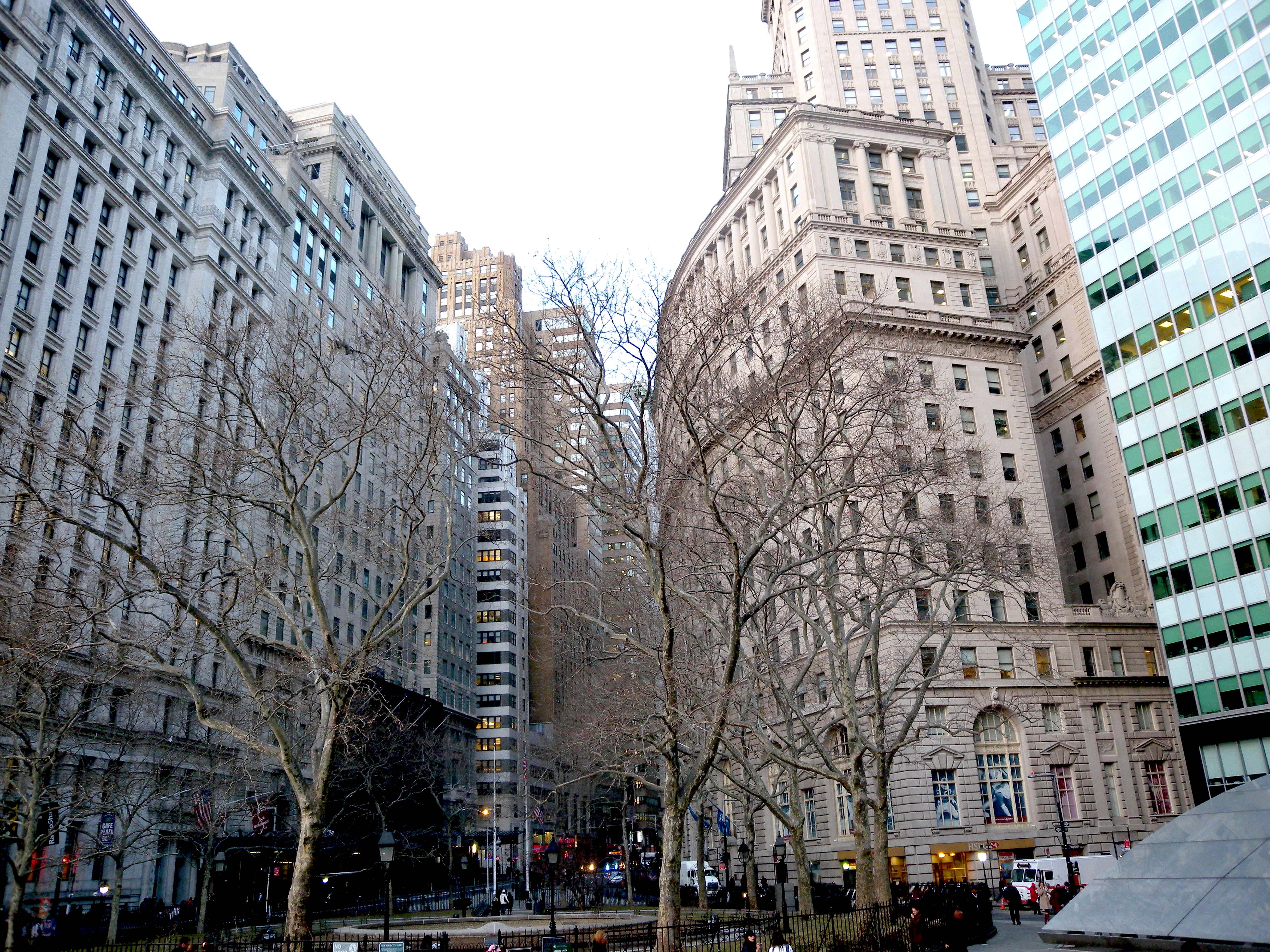 Charging Bull: the Wall Street Bull or Bowling Green Bull - New York | Secret World Trip Planner