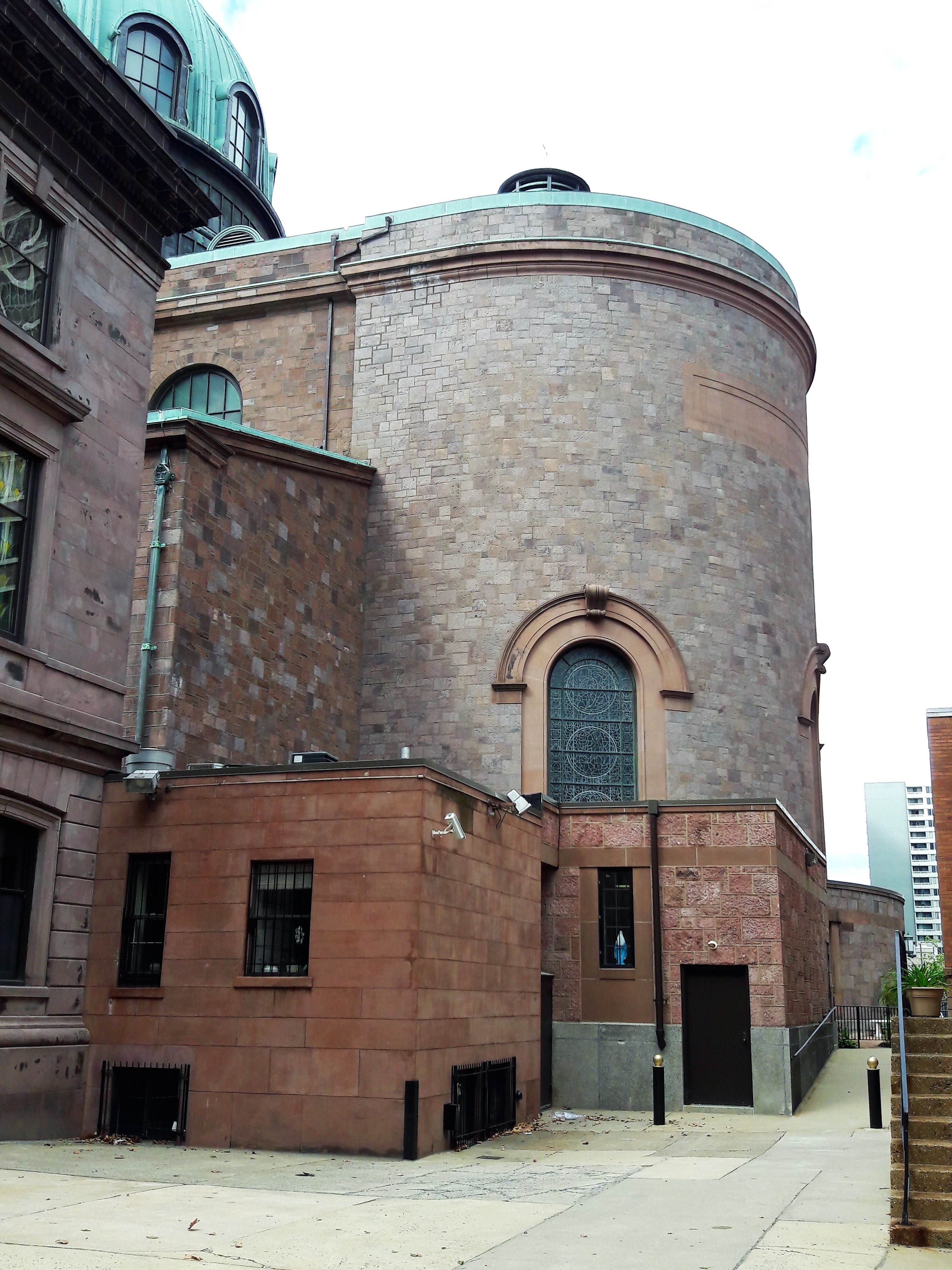 Die Basilika St. Peter und Paul - Philadelphia | Secret World Trip Planner