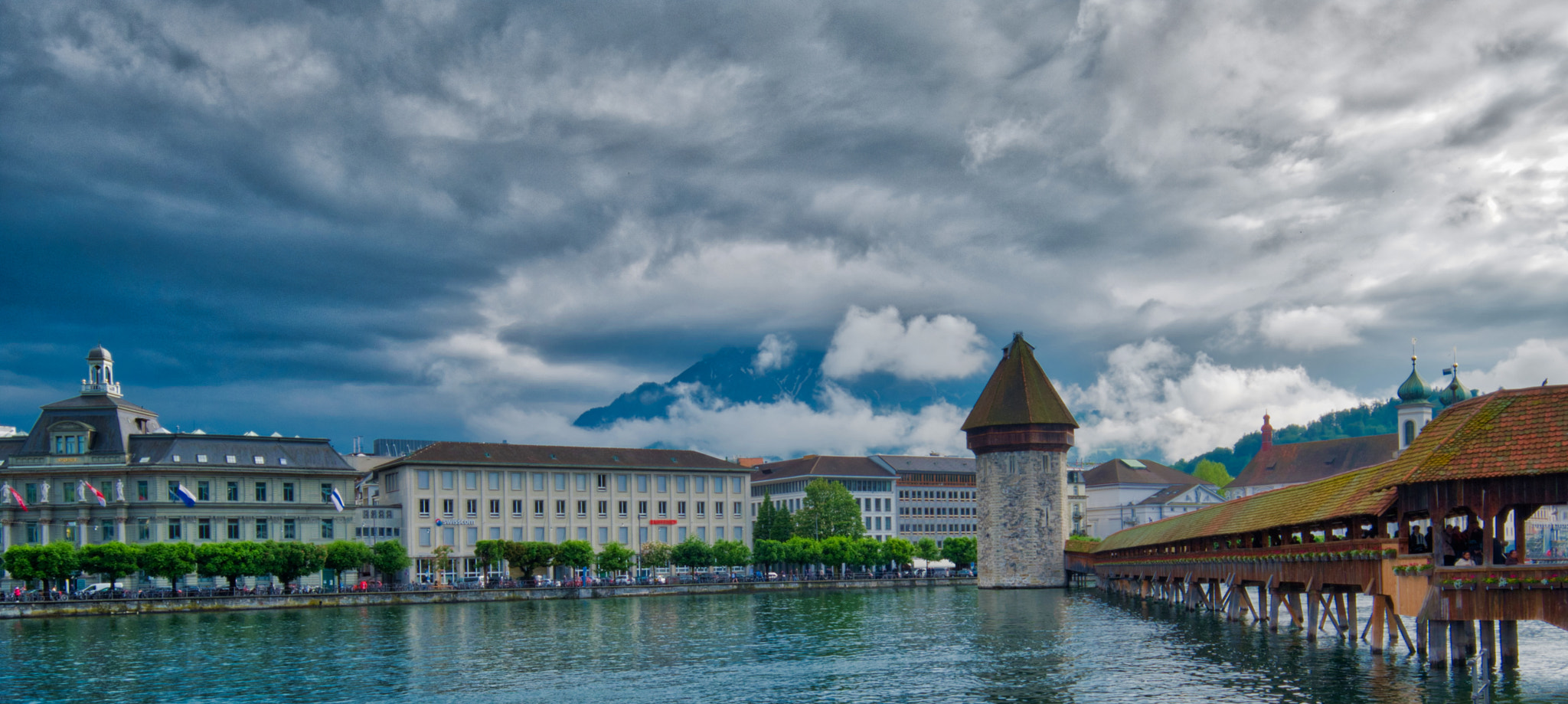 The Chapel Bridge (Kapellbrücke) - Lucerna | Secret World Trip Planner