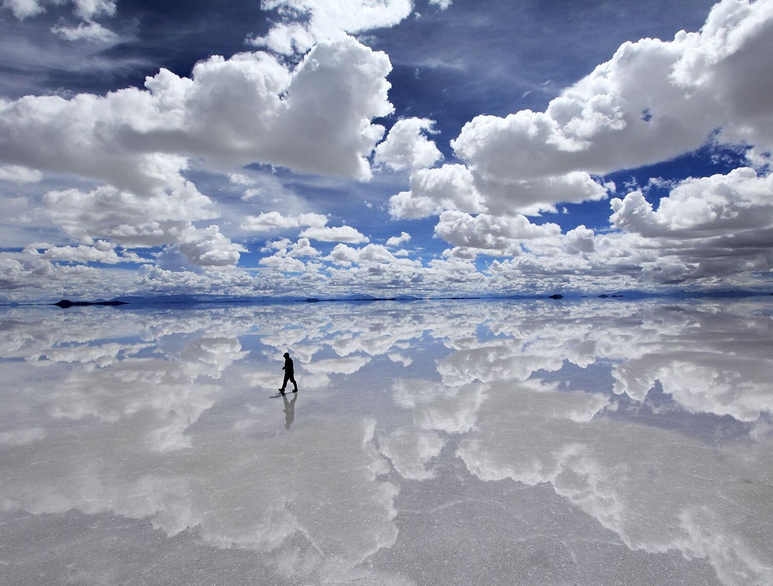 Salar de Uyuni is the world's largest salt flat  — Uyuni Salt Flat