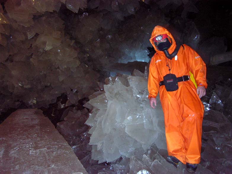 Naica Mine and its extraordinary selenite crystals. - Naica | Secret World Trip Planner