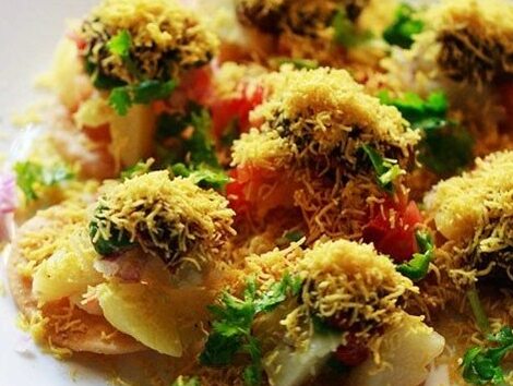 Sev Puri:one more popular street food of Mumbai - Mumbai | Secret World Trip Planner