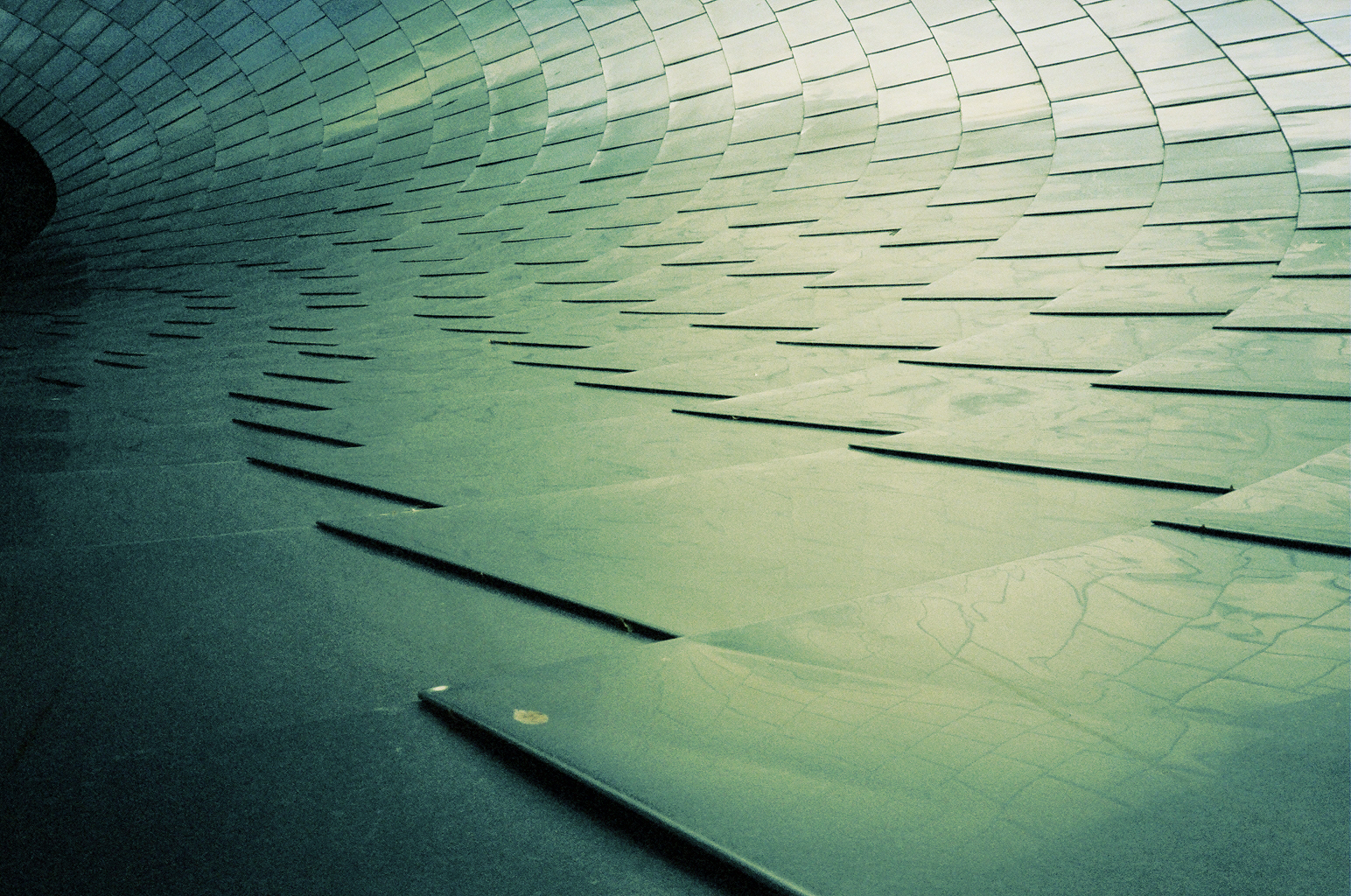 The BP Pedestrian Bridge in Chicago - Chicago | Secret World Trip Planner