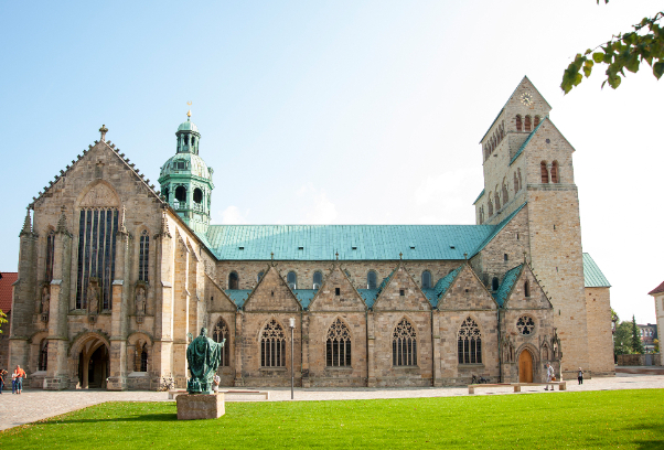 Dom zu Mariä Himmelfahrt in Hildesheim — Hildesheim