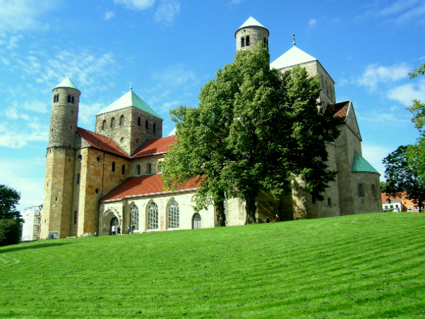 Die Kirche St. Michael in Hildesheim, Deutschland — Hildesheim