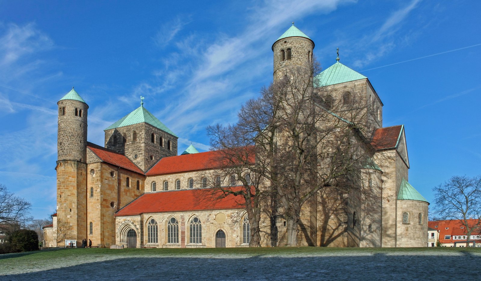 Die Kirche St. Michael in Hildesheim, Deutschland - Hildesheim | Secret World Trip Planner