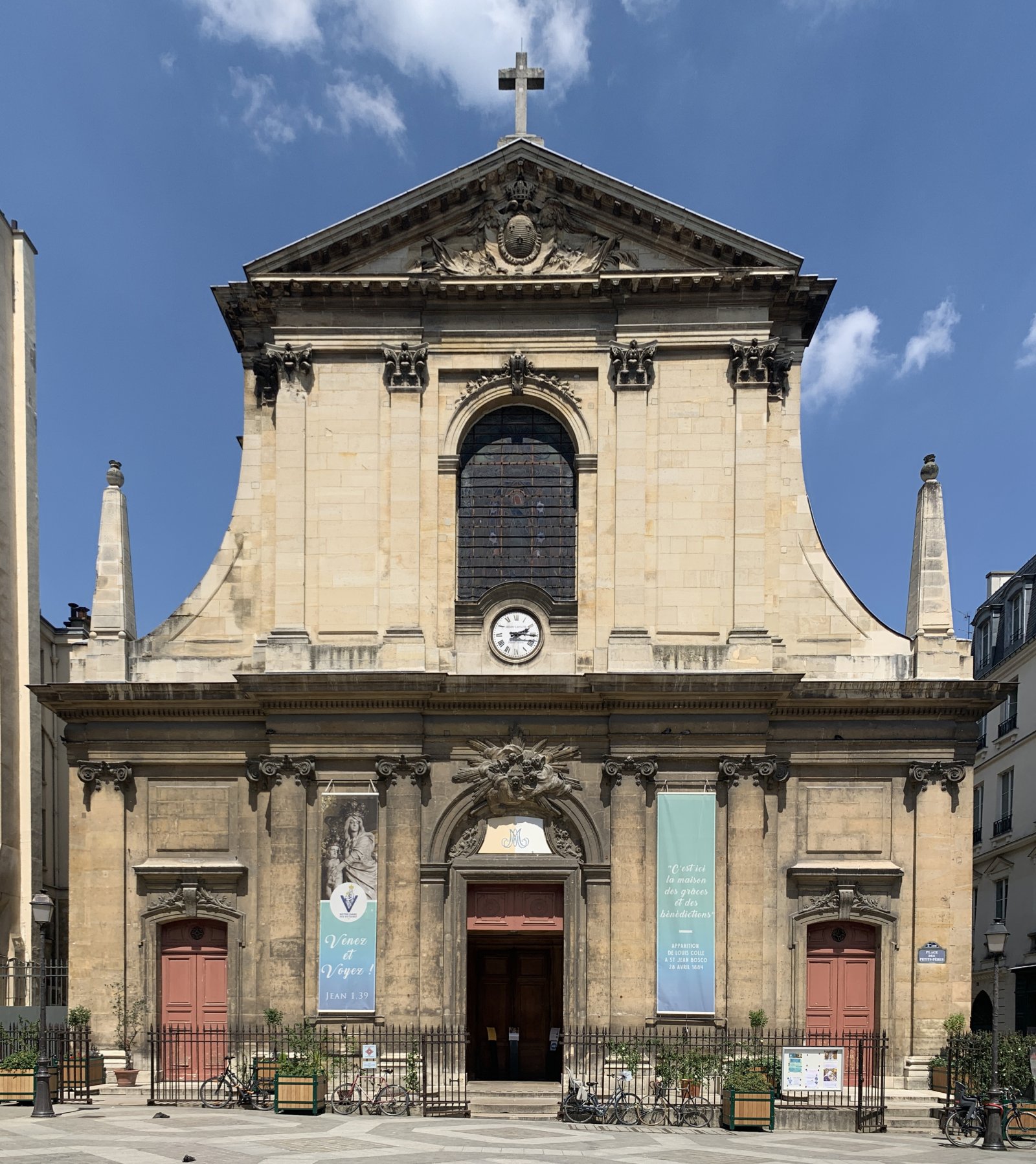 Paris : Notre-Dame des Victoires - Paris | Secret World Trip Planner