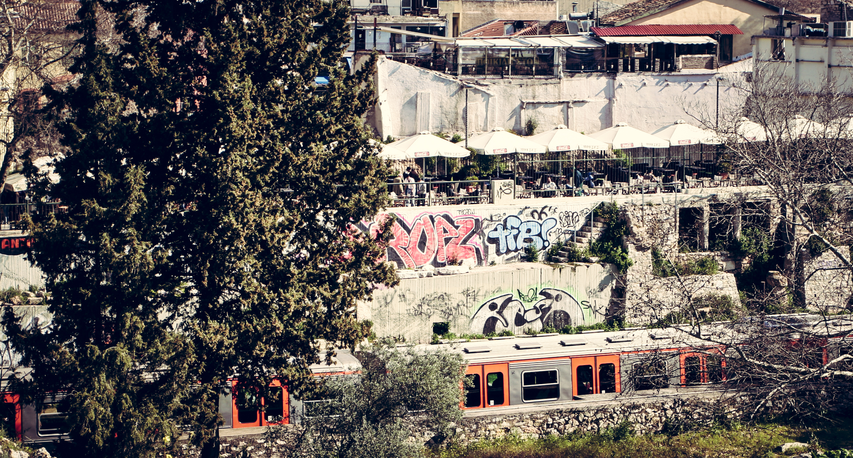 Monastiraki (wörtlich: kleines Kloster) - Athina | Secret World Trip Planner