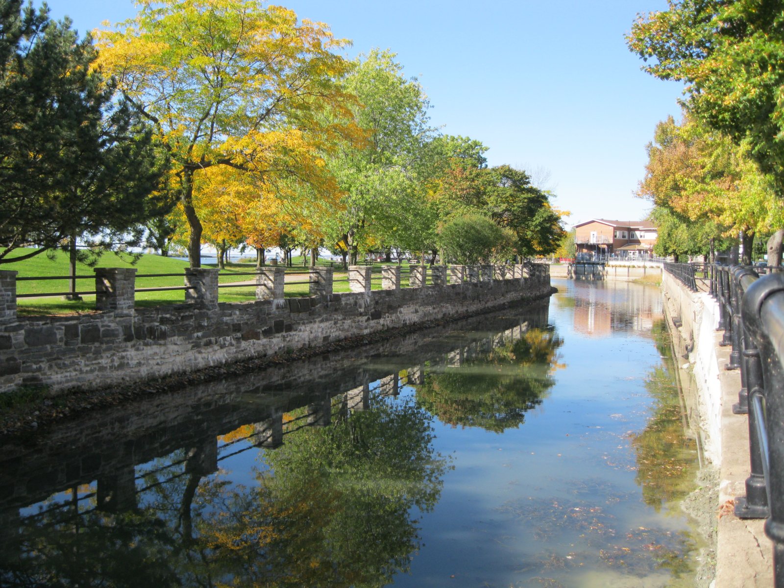 The Lachine Canal through the Island of Montreal - Montréal | Secret World Trip Planner