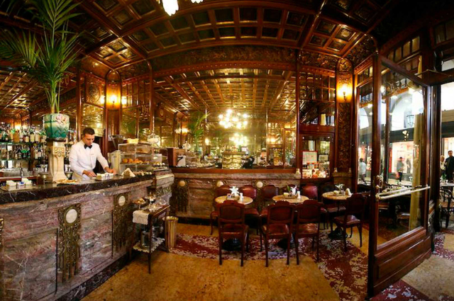 Kahawa ya Mulassano na Tramezzino - Torino | Secret World Trip Planner