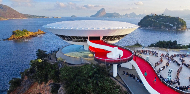 Il Museo di Arte Contemporanea di Niterói — Niterói - RJ