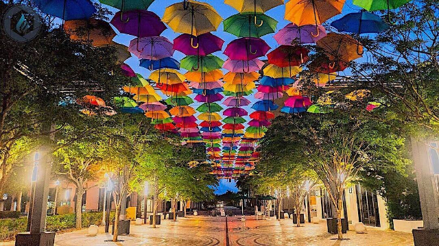 Giralda Plaza - Coral Gables | Secret World Trip Planner