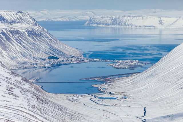 Isafjordur  — Ísafjörður