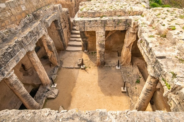 Tombs of the Kings - Chloraka | Secret World Trip Planner