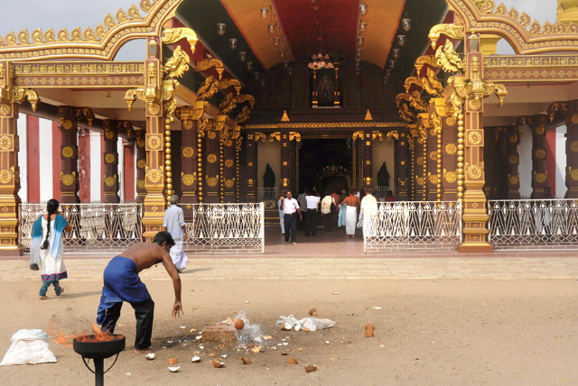 Nallur Kandaswamy Kovil - Jaffna | Secret World Trip Planner