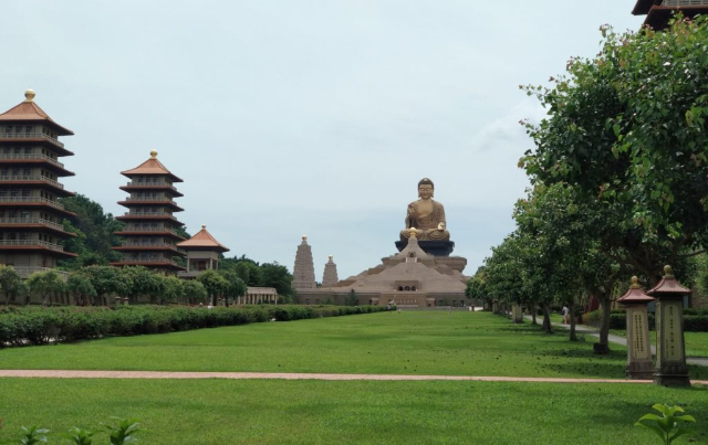 Fo-Guang-Shan-Tempel — Khet Khlong Sam Wa