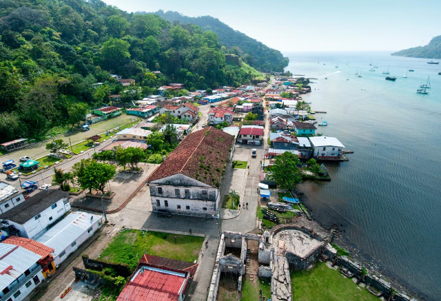 Hafen von Colón - Colón | Secret World Trip Planner