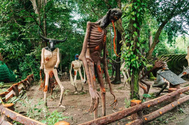 Wat Tham Ta Pan  - Tambon Tham Nam Phut | Secret World Trip Planner