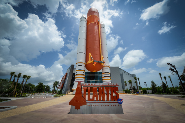 Kennedy Space Center - Florida 32899 | Secret World Trip Planner