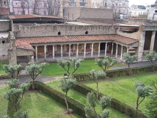 Oplonti și vila lui Poppea - Torre Annunziata | Secret World Trip Planner