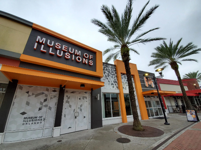 MUSEUM OF ILLUSIONS ORLANDO - Orlando | Secret World Trip Planner
