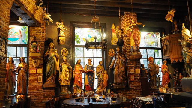 L'Elfde Gebod and 11th commandment - Antwerpen | Secret World Trip Planner