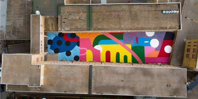 Ragusa Sun: la street art “segreta” nel cortile della scuola — Ragusa