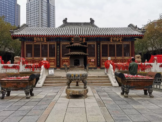 The Temple of the Queen of Heaven — Qing Dao Shi