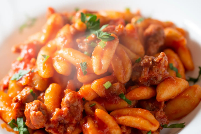 i cavati al sugo — Ragusa