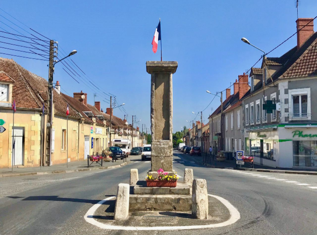 Bruère-Allichamps: the center of France - Bruère-Allichamps | Secret World Trip Planner