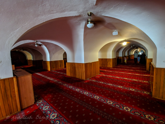 Yeralti Camii, la Moschea sotterranea — Kemankeş Cd. No:23