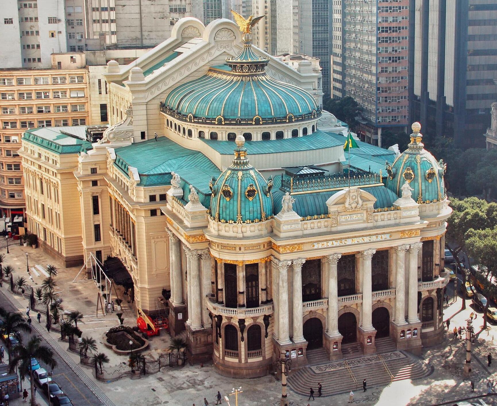 Rio de Janeiro Theatre :  One of the most beautiful buildings in Brazil. — Rio de Janeiro - RJ