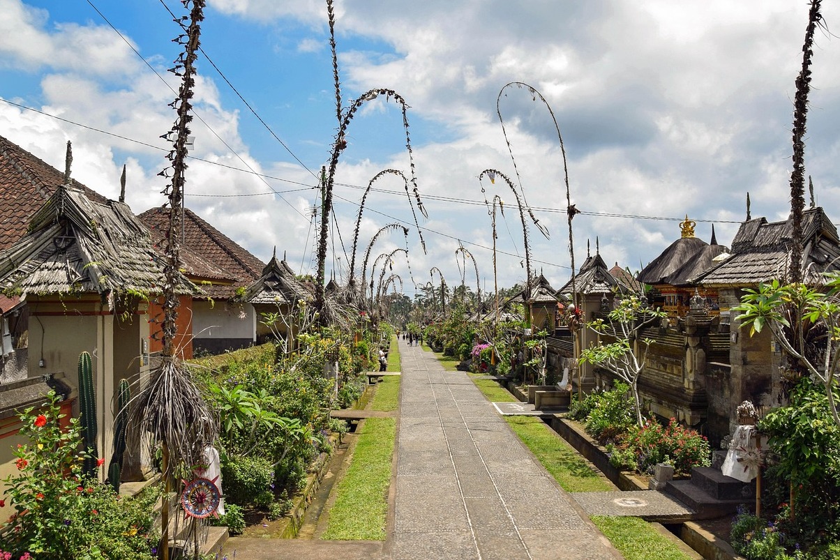 Der Berg Batur auf Bali | Dorf Penglipuran - Kabupaten Bangli | Secret World Trip Planner