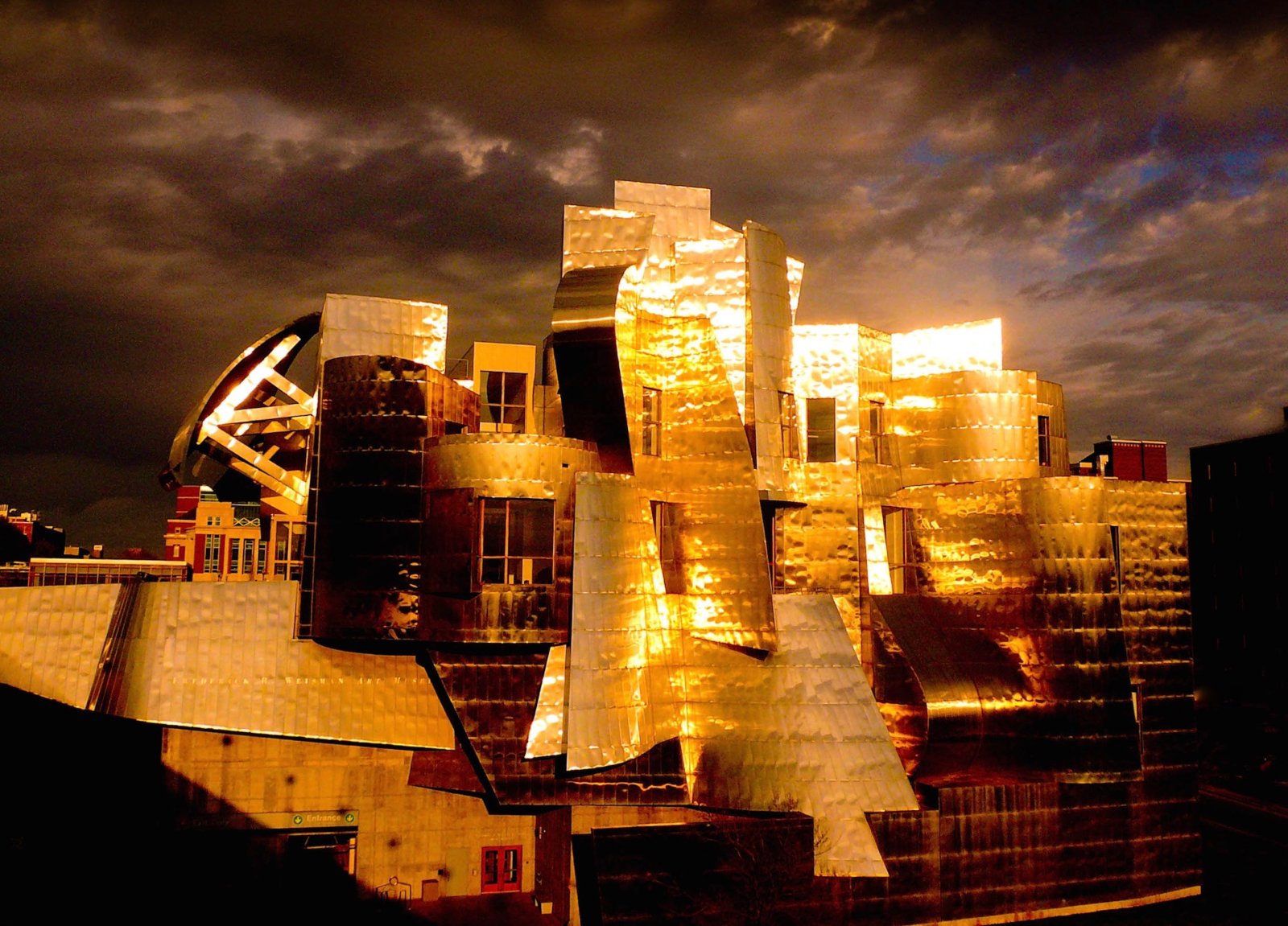 Frederick R Weisman Art Museum - Minneapolis | Secret World Trip Planner