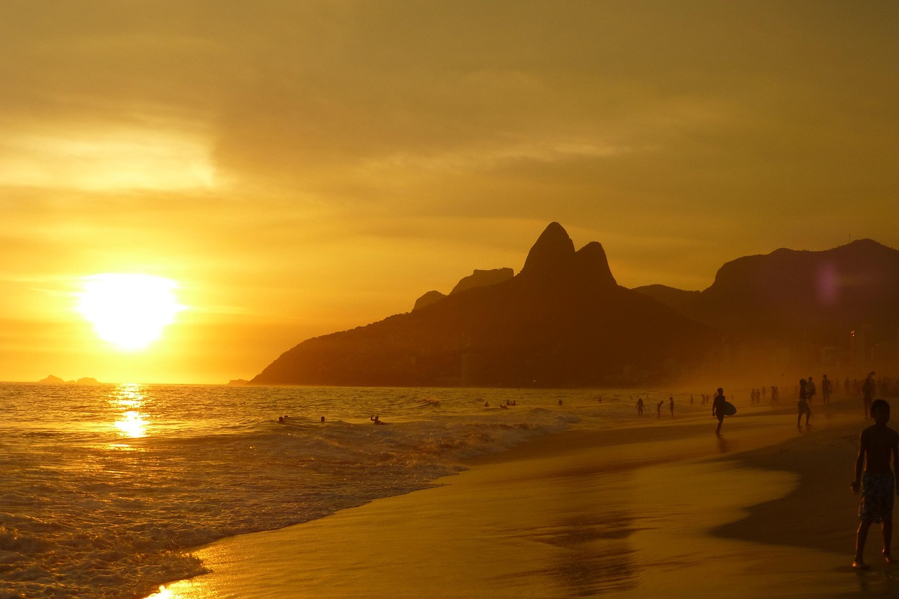Rio de Janeiro and the famous Ipanema Beach - Ipanema Beach - Ipanema | Secret World Trip Planner