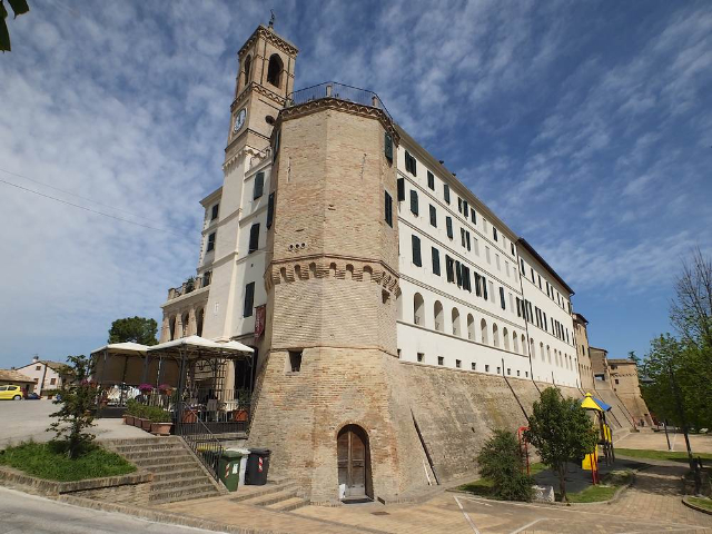 Chiesa di San Gaudenzio - Morro d`Alba | Secret World Trip Planner