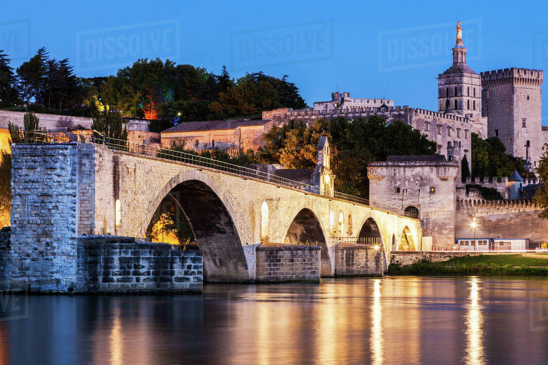 St Bénezet Bridge in Avignon - Avignon | Secret World Trip Planner