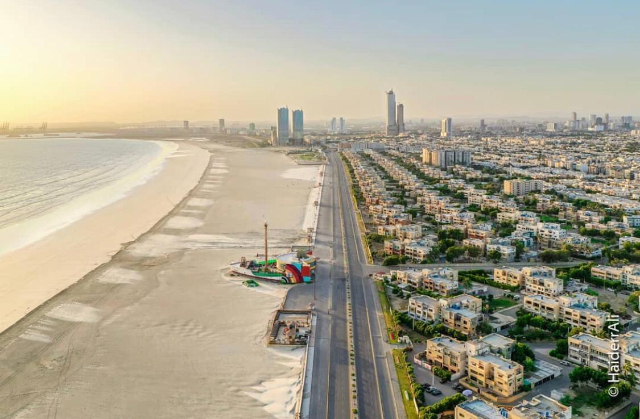 Spiaggia di Clifton — Karachi