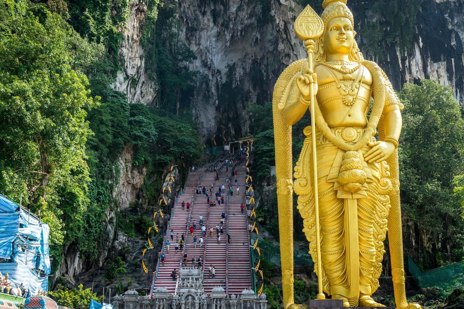 Der Batu-Höhlen-Tempel, in der Nähe von Kuala Lumpur — Batu Caves