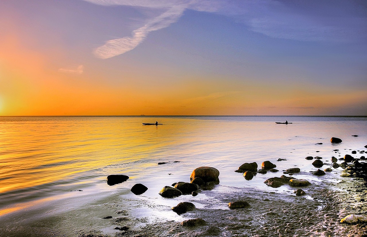 The 'Wonder of the Baltic': the white cliffs of Mon - Borre | Secret World Trip Planner