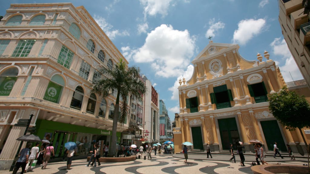 St. Dominic's Church - Tv. de São Domingos & Largo de São Domingos | Secret World Trip Planner