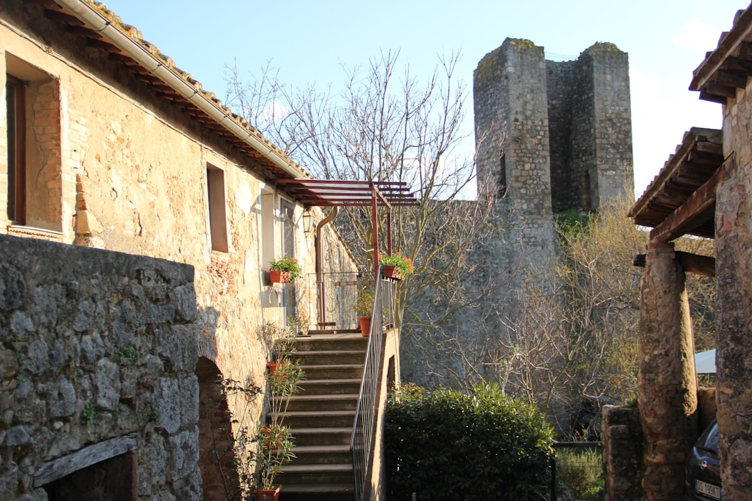 Monteriggioni, एक तेजस्वी गाउँ नजिकै Siena - Monteriggioni | Secret World Trip Planner