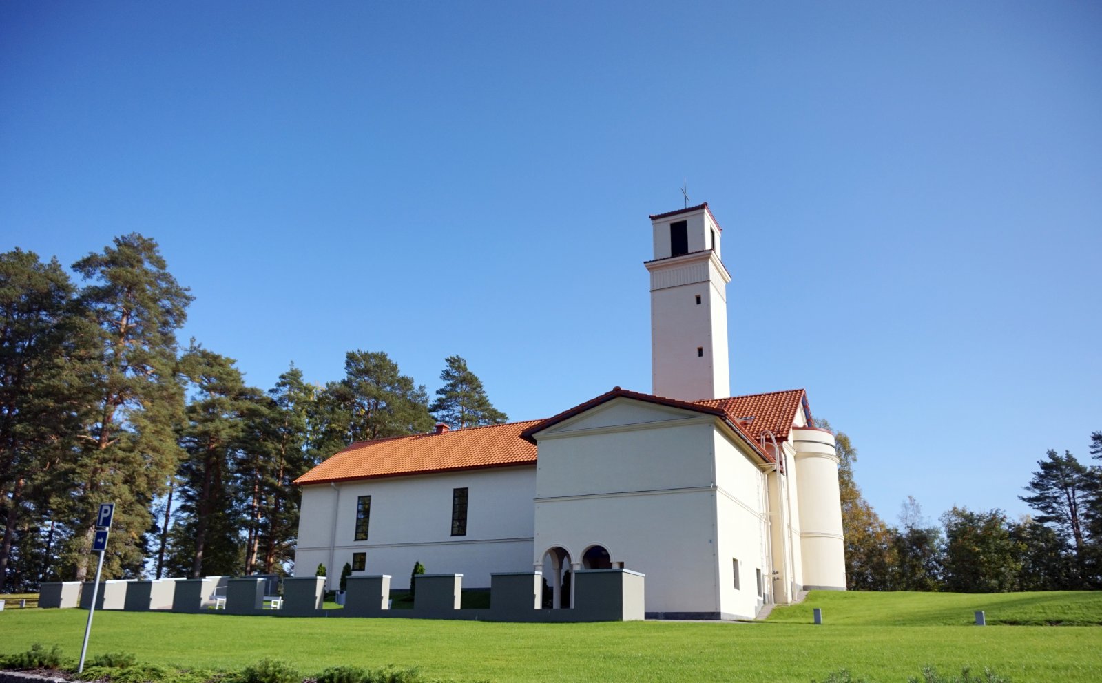 Muurame Church - Sanantie 7 | Secret World Trip Planner