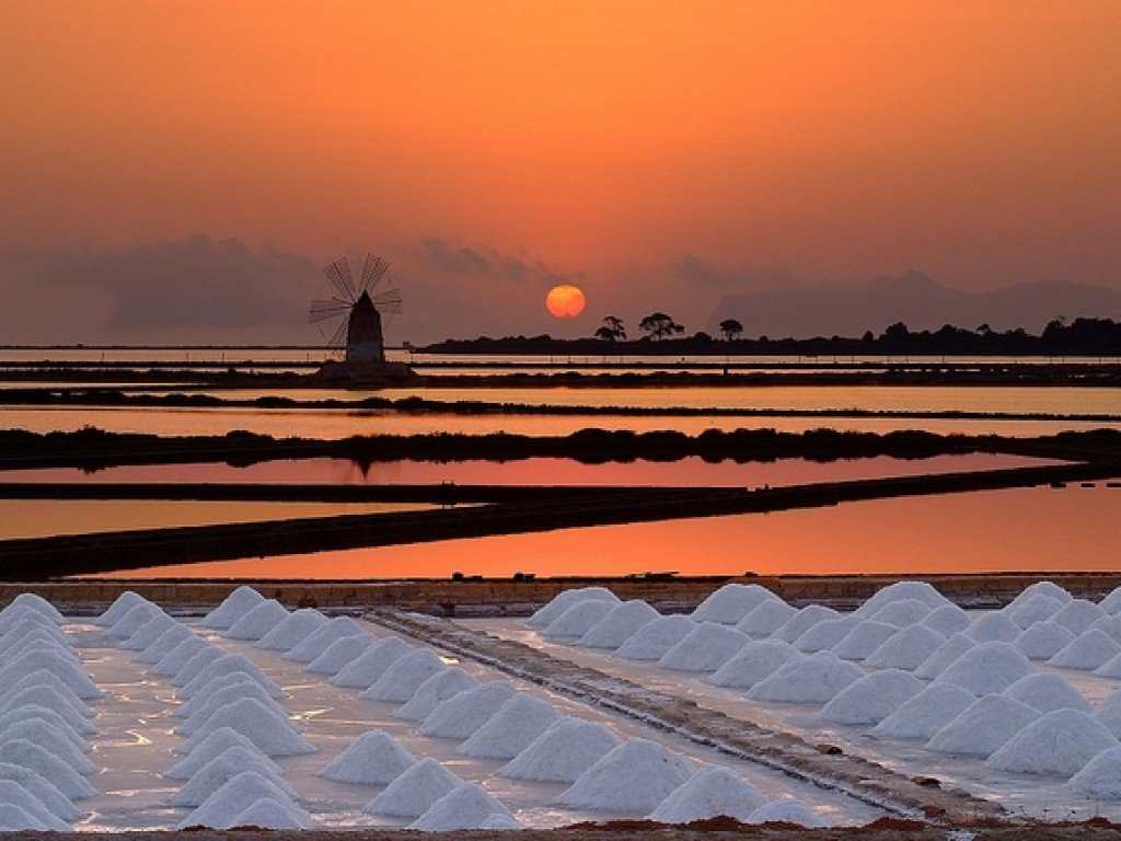 Marsala saltpannor - Marsala | Secret World Trip Planner