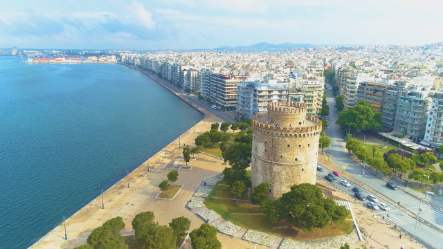 Weißer Turm von Thessaloniki - Thessaloniki | Secret World Trip Planner