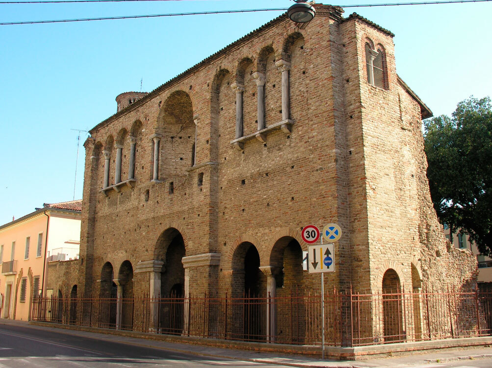 Ravenna / ప్యాలెస్ Theoderic - Ravenna | Secret World Trip Planner
