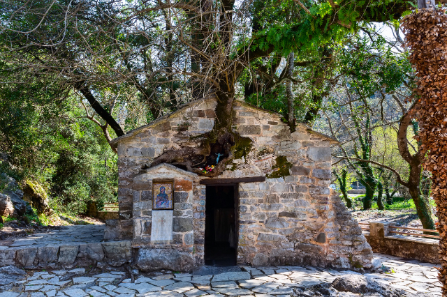 St. Theodora's Chapel: A Miracle of Nature and Faith — Epar.Od. Megalopolis - Vasta